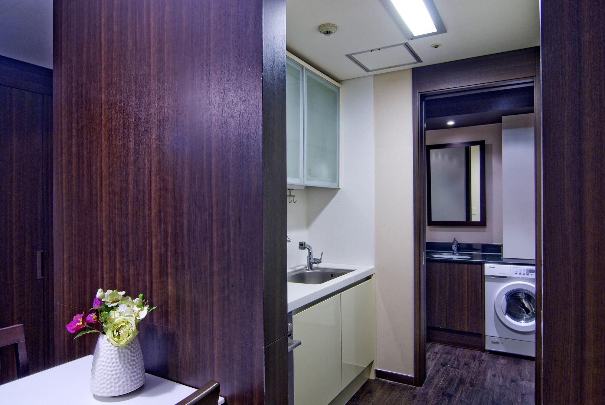 Vabien Suite 2 Serviced Residence Seúl Exterior foto